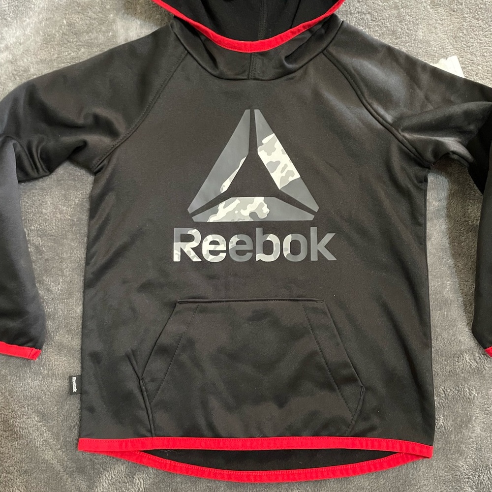 Kids Reebok Sweater Pullover - Picture 4 of 4